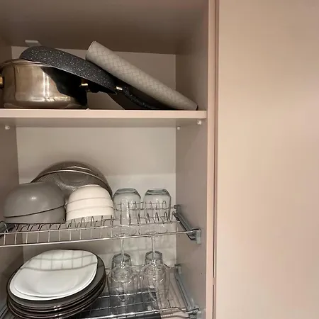 Matisse No29 - Center With Parking * 地拉那